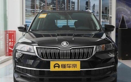 Skoda Karoq I, 2025 год, 2 360 000 рублей, 2 фотография