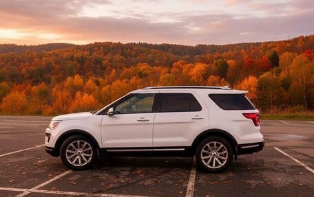 Ford Explorer VI, 2018 год, 2 900 000 рублей, 2 фотография