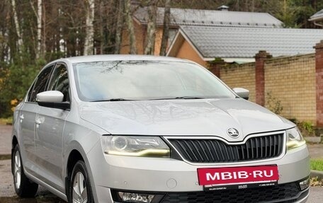 Skoda Rapid I, 2019 год, 1 375 000 рублей, 4 фотография