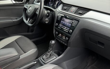 Skoda Rapid I, 2019 год, 1 375 000 рублей, 10 фотография