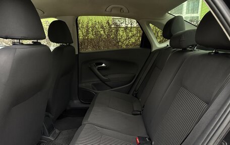 Volkswagen Polo VI (EU Market), 2012 год, 660 000 рублей, 11 фотография