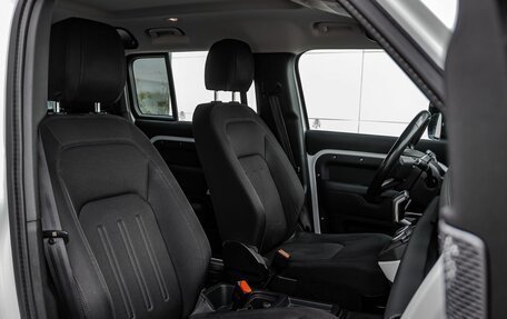 Land Rover Defender II, 2020 год, 4 510 000 рублей, 17 фотография