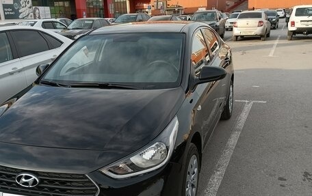 Hyundai Solaris II рестайлинг, 2019 год, 1 235 000 рублей, 5 фотография