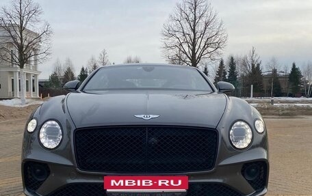 Bentley Continental GT III, 2020 год, 19 000 000 рублей, 4 фотография
