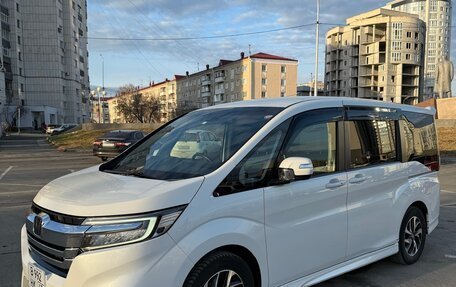 Honda Stepwgn IV, 2019 год, 2 300 000 рублей, 3 фотография