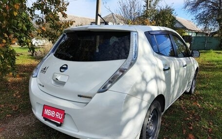 Nissan Leaf I, 2015 год, 760 000 рублей, 1 фотография