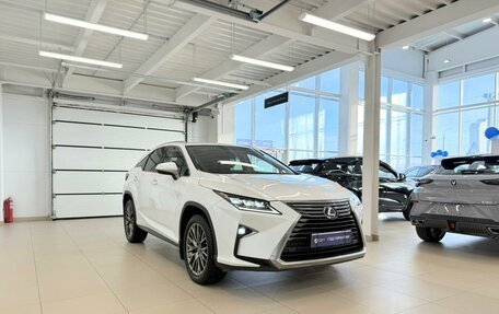 Lexus RX IV рестайлинг, 2016 год, 4 449 900 рублей, 8 фотография