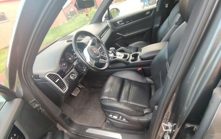 Porsche Cayenne III, 2018 год, 7 500 000 рублей, 15 фотография