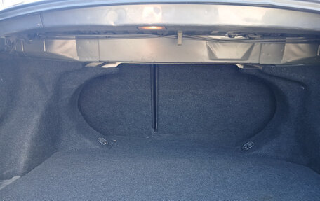 Toyota Avensis III рестайлинг, 2003 год, 840 000 рублей, 12 фотография