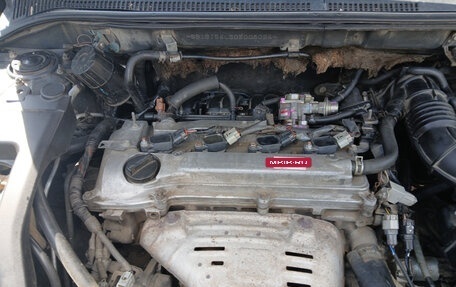 Toyota Avensis III рестайлинг, 2003 год, 840 000 рублей, 10 фотография