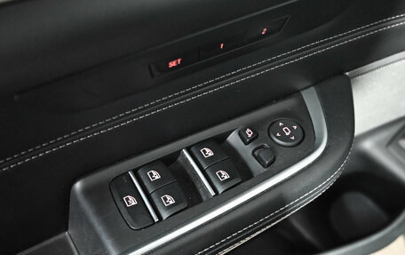 BMW 6 серия, 2019 год, 5 000 000 рублей, 10 фотография