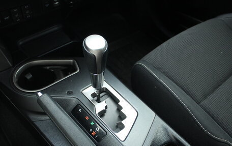 Toyota RAV4, 2015 год, 2 250 000 рублей, 9 фотография