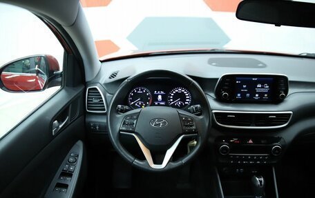 Hyundai Tucson III, 2018 год, 2 350 000 рублей, 13 фотография