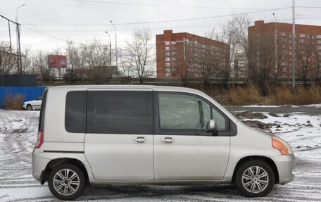 Honda Mobilio I, 2003 год, 297 000 рублей, 17 фотография