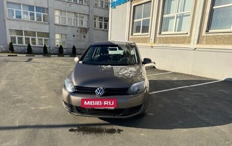 Volkswagen Golf Plus II, 2010 год, 590 000 рублей, 3 фотография