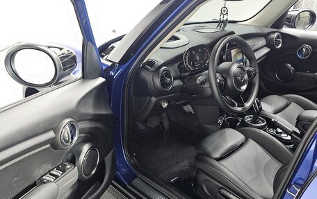 MINI Hatch, 2021 год, 1 923 000 рублей, 6 фотография