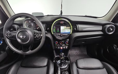 MINI Hatch, 2021 год, 1 923 000 рублей, 7 фотография