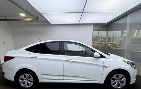 Hyundai Solaris II рестайлинг, 2016 год, 949 000 рублей, 5 фотография