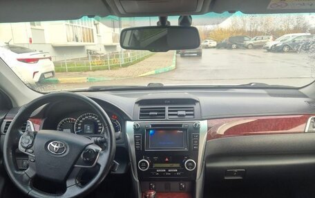 Toyota Camry, 2014 год, 1 700 999 рублей, 8 фотография