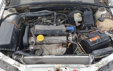 Opel Vectra B рестайлинг, 2001 год, 180 000 рублей, 10 фотография