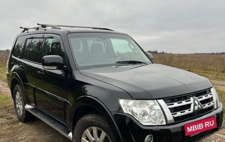Mitsubishi Pajero IV, 2012 год, 1 900 000 рублей, 2 фотография