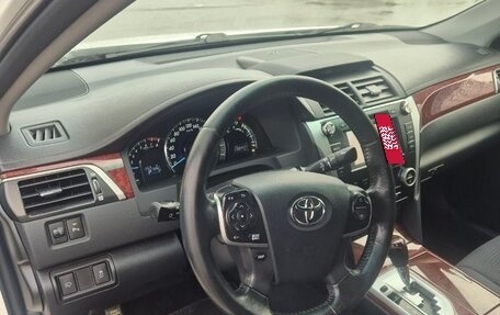 Toyota Camry, 2014 год, 1 700 999 рублей, 5 фотография