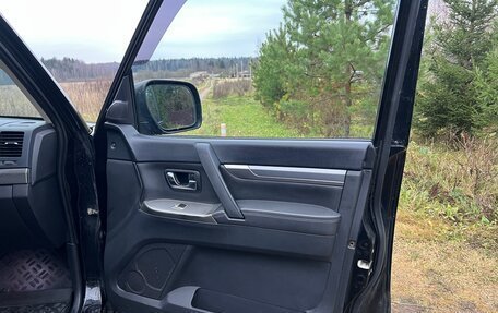 Mitsubishi Pajero IV, 2012 год, 1 900 000 рублей, 9 фотография