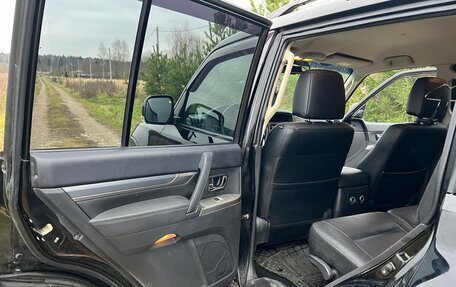 Mitsubishi Pajero IV, 2012 год, 1 900 000 рублей, 17 фотография