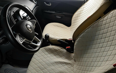 Renault Kaptur I рестайлинг, 2021 год, 1 999 000 рублей, 9 фотография