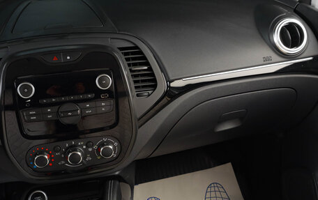 Renault Kaptur I рестайлинг, 2021 год, 1 999 000 рублей, 16 фотография