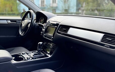 Volkswagen Touareg III, 2012 год, 2 900 000 рублей, 8 фотография