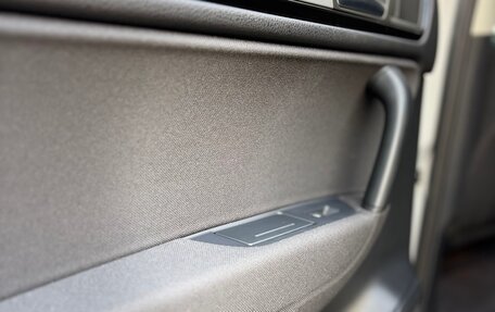 Volkswagen Touareg III, 2012 год, 2 900 000 рублей, 12 фотография