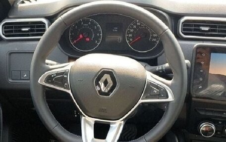 Renault Duster, 2024 год, 2 300 000 рублей, 10 фотография