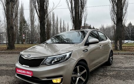 KIA Rio III рестайлинг, 2015 год, 775 000 рублей, 1 фотография