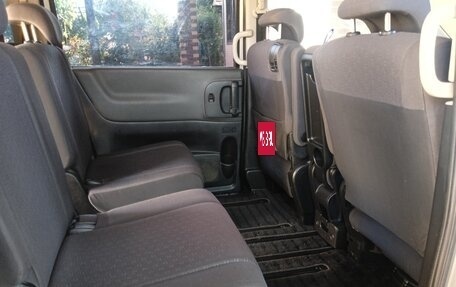 Nissan Serena III, 2007 год, 1 075 000 рублей, 17 фотография