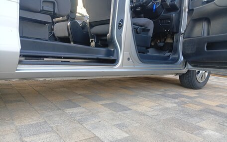 Nissan Serena III, 2007 год, 1 075 000 рублей, 34 фотография