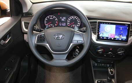 Hyundai Solaris II рестайлинг, 2017 год, 1 097 000 рублей, 13 фотография