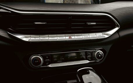 FAW Bestune T77, 2024 год, 2 095 000 рублей, 15 фотография