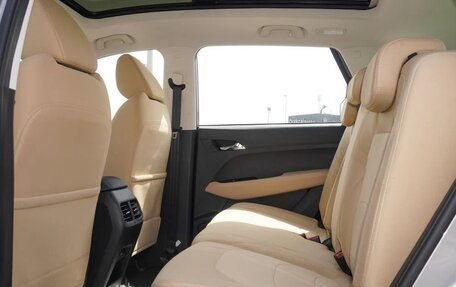 Chevrolet Captiva, 2025 год, 2 450 000 рублей, 15 фотография