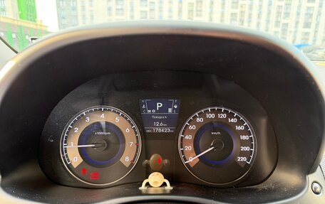 Hyundai Solaris II рестайлинг, 2012 год, 850 000 рублей, 13 фотография