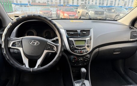 Hyundai Solaris II рестайлинг, 2012 год, 850 000 рублей, 12 фотография