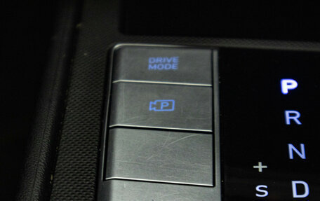 Hyundai Elantra, 2021 год, 1 899 000 рублей, 22 фотография