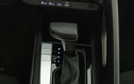 Hyundai Elantra, 2021 год, 1 899 000 рублей, 21 фотография