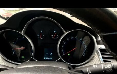 Chevrolet Cruze II, 2012 год, 820 000 рублей, 3 фотография