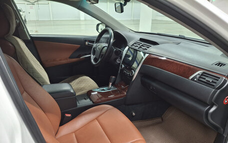 Toyota Camry, 2013 год, 1 575 000 рублей, 13 фотография