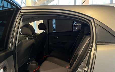 KIA Rio II, 2010 год, 400 000 рублей, 25 фотография