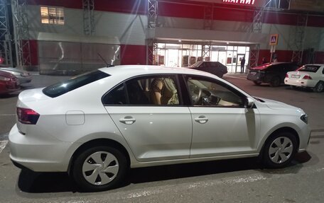 Volkswagen Polo VI (EU Market), 2020 год, 1 600 000 рублей, 2 фотография