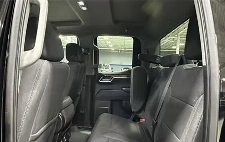 Chevrolet Silverado, 2023 год, 7 190 000 рублей, 11 фотография