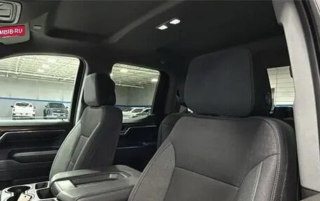 Chevrolet Silverado, 2023 год, 7 190 000 рублей, 10 фотография