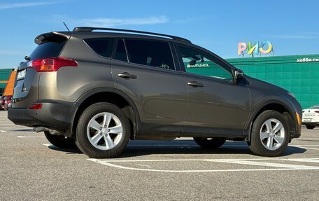 Toyota RAV4, 2013 год, 2 490 000 рублей, 7 фотография